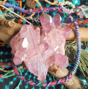Lavender Aura Quartz Cluster - KOSMASUTRA